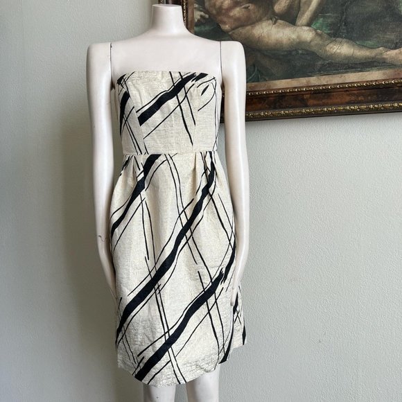 Anthropologie Dashed Gilt Brocade Dress - Picture 2 of 7